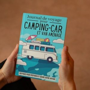 JOUNAL SUR CAMPING-CAR: Journal de bord pour préparer et réussir votre voyage en camping-car ou camion aménagé | Cahier à compléter pour notre vos ... parcourt | Cadeau pour Noel ou Anniversaire
